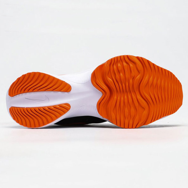 نایک زوم وین فلو مردانه Nike Zoom Winflo 37X مشکی نارنجی