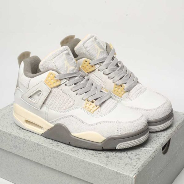 Jordan 4 Retro SE Craft Photon Dust DV3742-021