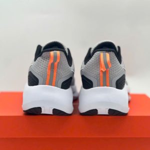 نایک ایر زوم وین فلو Nike Air Zoom Winflo V2 طوسی نارنجی