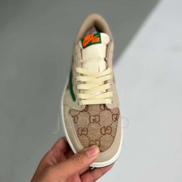 جردن وان لو تراویس اسکات گوچی Air Jordan1 Low X Travis Scott Gucci