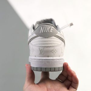 نایک اس بی دانک لویی ویتون Nike Dunk Low SB Louis Vuitton