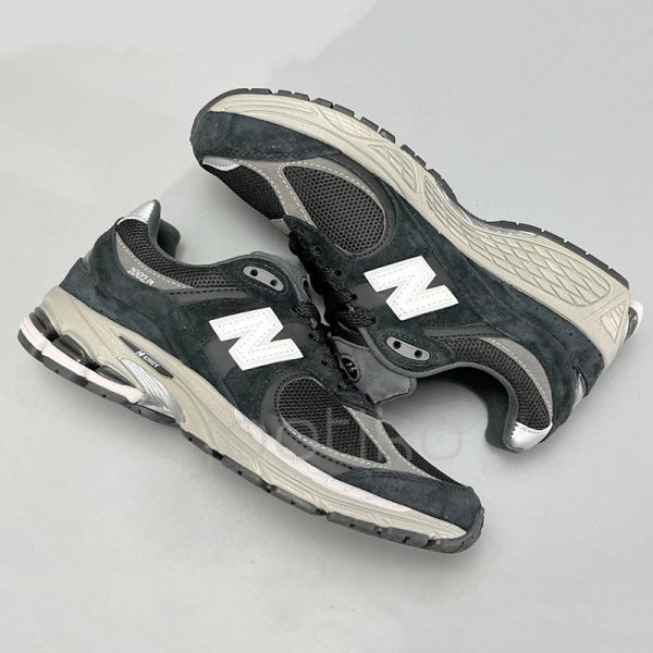 کفش نیوبالانس مردانه New Balance 2002R Black Dark Grey White M2002RR1