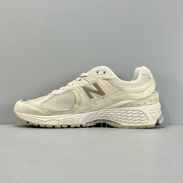 کفش نیوبالانس مردانه New Balance 2002R White Beige ML2002R3