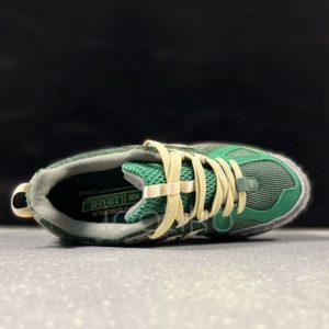 نیوبالانس New Balance 1906R size? Exclusive Diamond District Pack Green