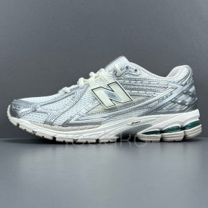 New Balance 1906R Silver Metallic Sea Salt