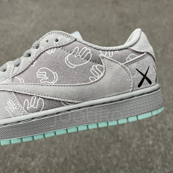 جردن وان لو کاز Jordan 1 Low Kaws طوسی