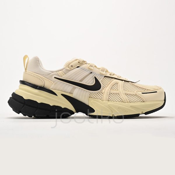 نایک وی تو کی ران Nike V2K Run Light Beige Black