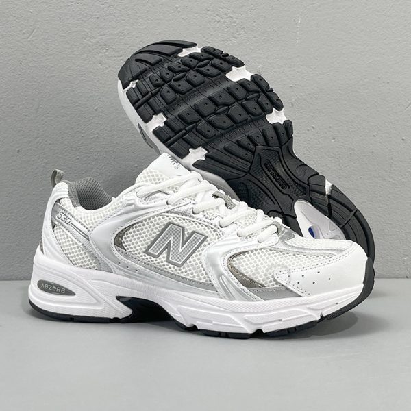 کفش نیوبالانس New Balance 530 White Silver Metallic نقره ای سفید متالیک