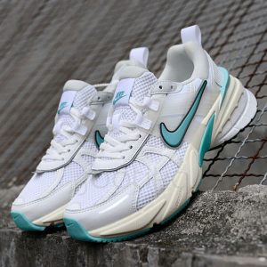 نایک وی تو کی ران Nike V2K Run Dusty Cactus